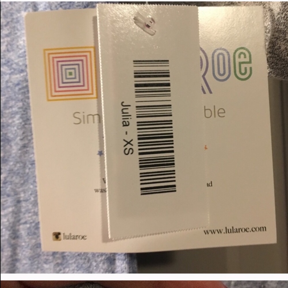 Lularoe Julia - Picture 6 of 6
